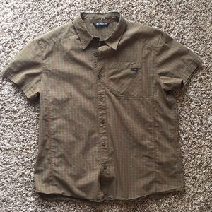 Arc’teryx small shirt button arcteryx men’s Small